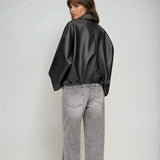 Arvella – Veganská kožená bunda s páskem