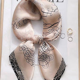 Benátský šátek (100 % hedvábí - 68 cm)