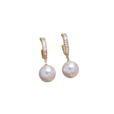 Elegantní náušnice s perlami a zirkony