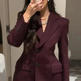 Élodie Grace – Dokonalé sako