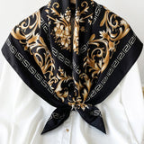 Galina Musta Foulard (100 % Hedvábí - 88 cm)