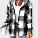 Lara – Kuumottavá mikina s kapucí