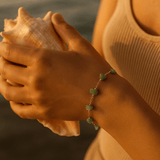 Náramek s mořskými fragmenty