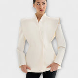 Olka-aukollý blejzer