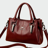 Nadčasová elegantní kabelka přes rameno